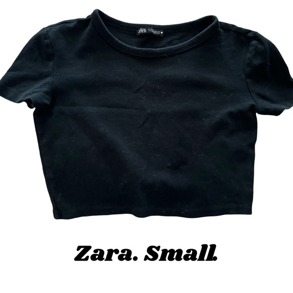 Zara Tops - Zara Small crop top - Black